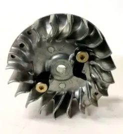 kolo-magnesowe-husqvarna-445-450