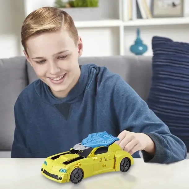 transformers-bumblebee-auto-robot-aktywacja-glosem-skala-inna