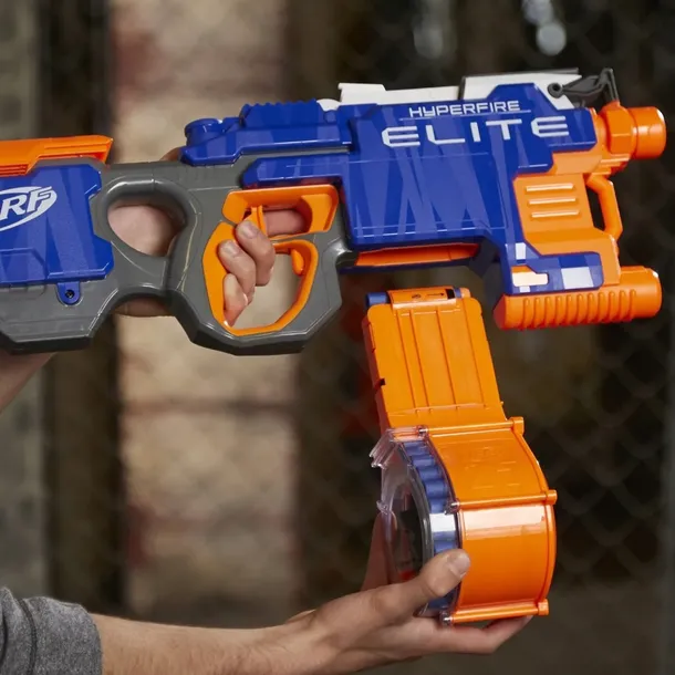nerf-elite-hyperfire-automat-elektroniczna-tarcza-plec-chlopcy-dziewczynki