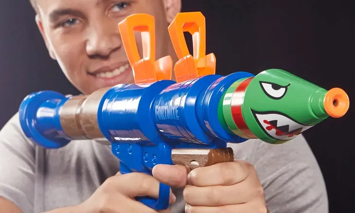 nerf-na-wode-fortnite-super-soaker-rl-e6874-bohater-brak