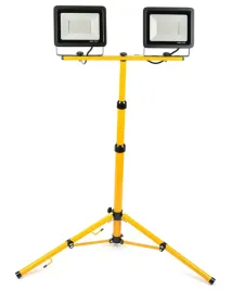 roboczy-statyw-z-dwoma-halogenami-led-2x-100w-do-naswietlaczy