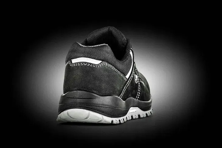 buty-robocze-ochronne-vm-michelin-dakota-s1-src-kod-oznaczenia-ochronnego-e-absorbcja-energii-w-czesci-pietowej-src-odpornosc-na-poslizg-na-obydwu-podlozach