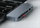 wielofunkcyjny-adapter-do-laptopa-macbooka-usb-sd-marka-bez-marki