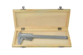 dokladna-suwmiarka-150mm-0-02mm-auto-blokada