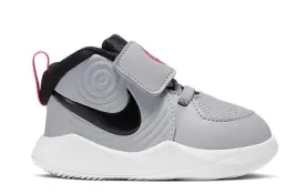 buty-dzieciece-nike-team-hustle-aq4226-007-r-25