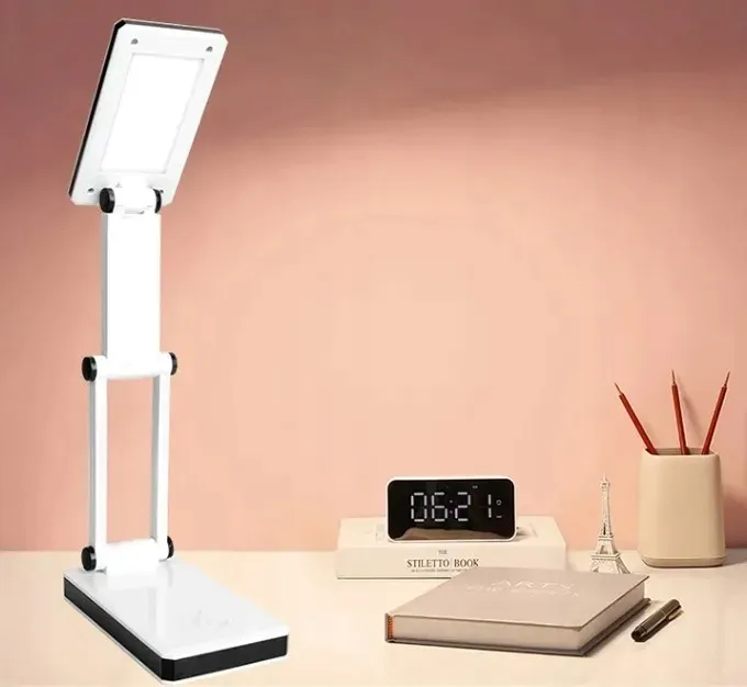 lampka-skladana-na-biurko