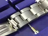narzedzie-do-skracania-bransolety-paska-imadlo-material-tworzywo-sztuczne