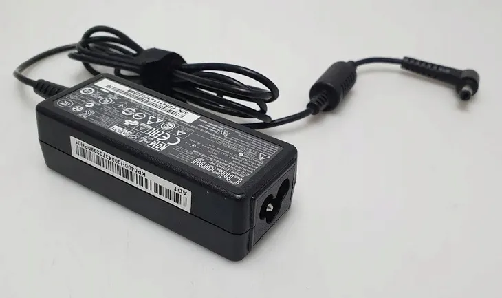 zasilacz-asus-12v-3a-36w-stan-powystawowy-rodzaj-oryginal
