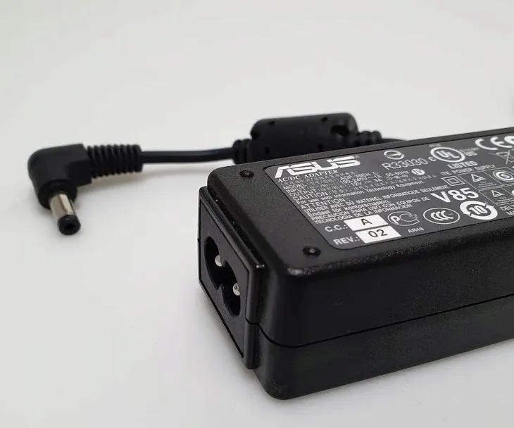 zasilacz-asus-12v-3a-36w-stan-powystawowy-marka-asus