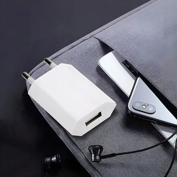 ladowarka-sieciowa-usb-1a-kostka-wtyczka-zasilacz-do-smartwatcha-aparatu-marka-zeetech