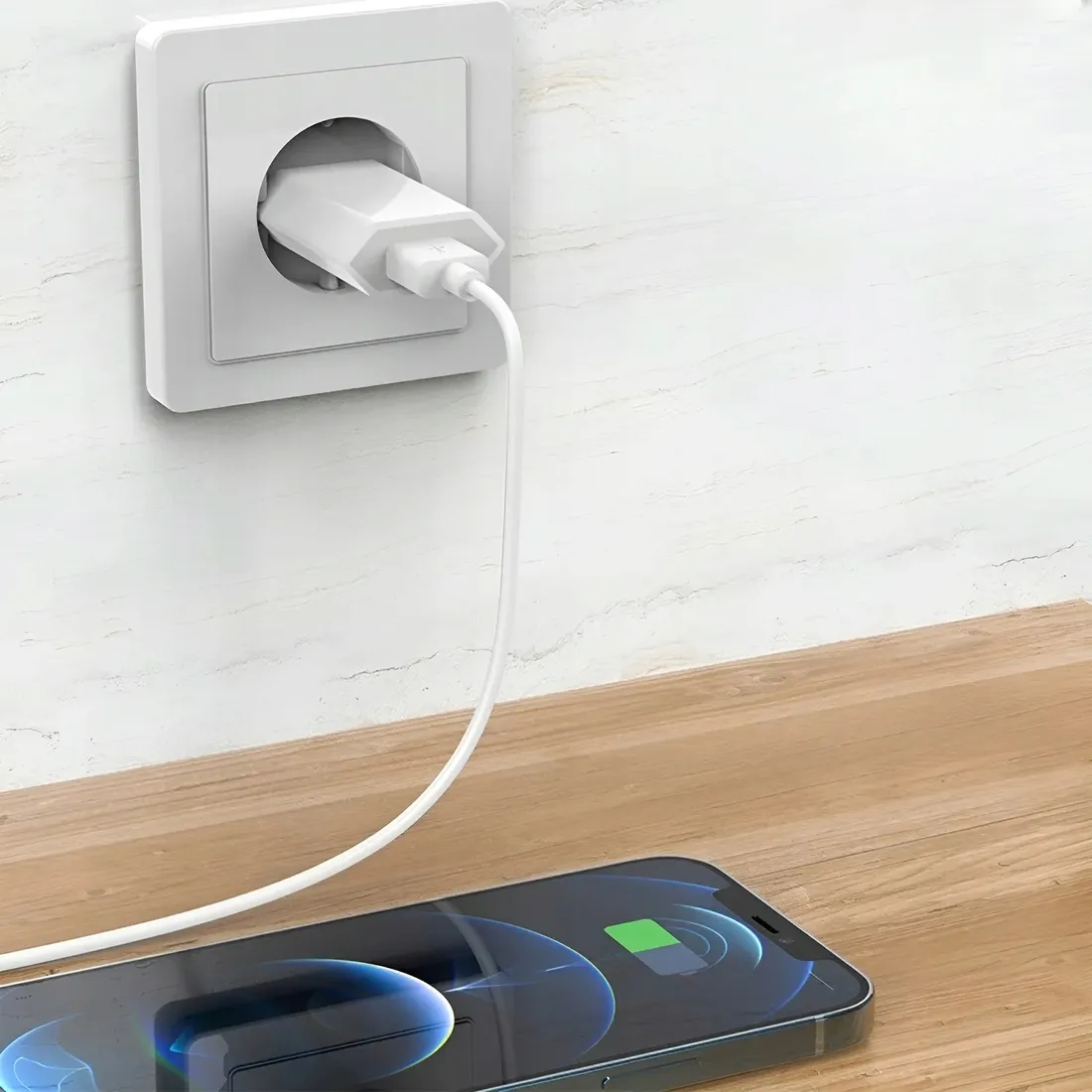 ladowarka-sieciowa-usb-1a-kostka-wtyczka-zasilacz-do-smartwatcha-aparatu-stan-nowy