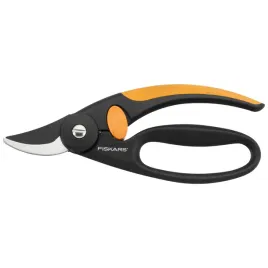 fiskars-sekator-ogrodowy-nozycowy-p44-fingerloop-do-swiezych-galezi-reczny