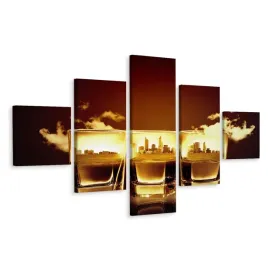 obraz-poliptyk-whiskey-w-szkle-miasto-3d-250x150