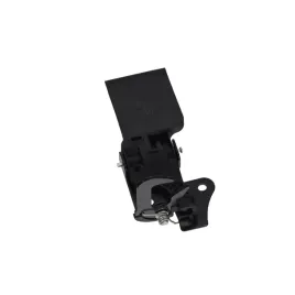 zamek-maski-audi-q3-8u-11greater