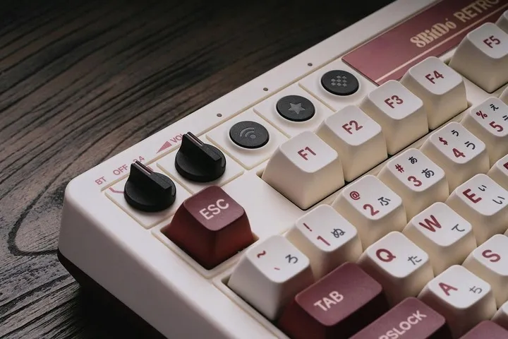 8bitdo-retro-mechanical-keyboard