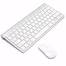 bezprzewodowa-klawiatura-mysz-i-mac-book-1466