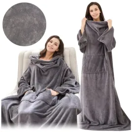 koc-z-rekawami-cieply-futrzak-duzy-szlafrok-2w1-kocobluza-oversize-koc-tv