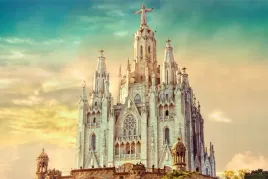 fototapeta-do-salonu-3d-barcelona-kosciol-450x300