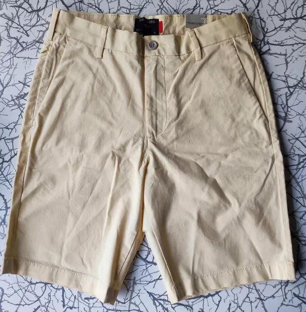 dockers-spodenki-chino-short-28-stan-nowy-kolor-bezowy