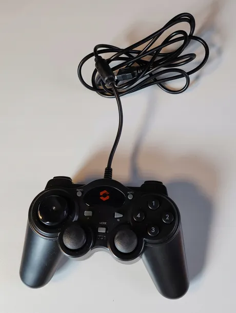 pad-przewodowy-speedlink-thunderstrike-joystick-usb-pc-stan-powystawowy-marka-speedlink