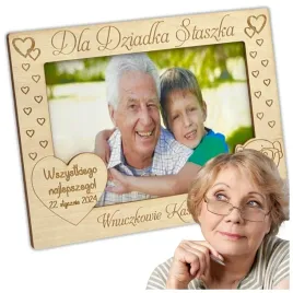prezent-na-dzien-babci-i-dziadka-personalizowana-ramka-na-zdjecie-upominek