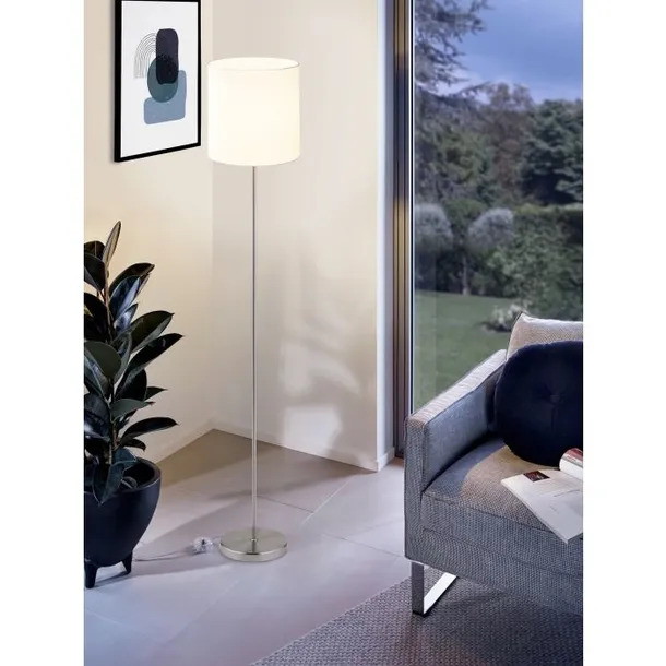 pasteri-lampa-szara-podlogowa-marka-eglo