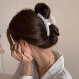 spinka-do-wlosow-klamra-do-koka-spinajaca-wlosy-elegancka-banan