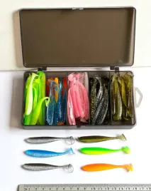 zestaw-silikonowych-przynet-wedkarskich-w-pudelku-gyma-na-ryby-7-5cm
