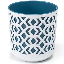 doniczka-oslonka-na-kwiaty-geometryczny-wzor-o-25-cm-bialy-wklad-morski