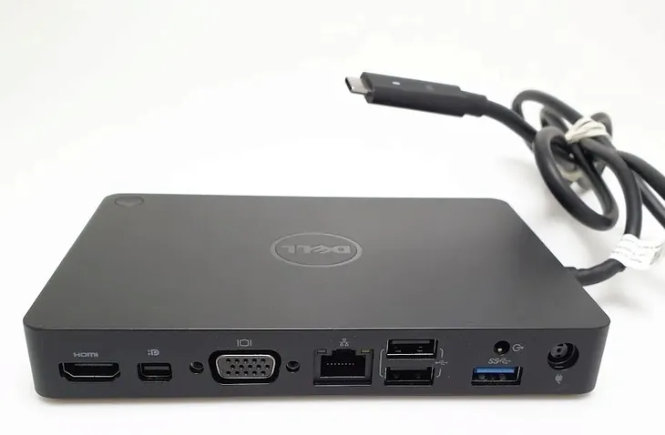 stacja-dokujaca-dell-wd15-k17a-usb-c-interfejs-usb-typ-c-stan-opakowania-zastepcze