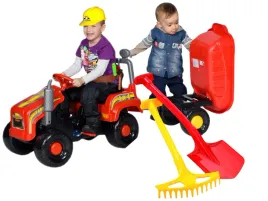 ogromny-traktor-na-pedaly-z-przyczepka-kask-gratis