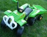 wielki-quad-traktor-na-pedaly-rowerek-stan-nowy-wiek-dziecka-3-lata