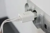 ladowarka-sieciowa-2x-usb-kabel-micro-usb-b-vayox-marka-vayox