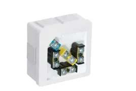 puszka-natynkowa-hermetyczna-86x86x40-ip55-400v