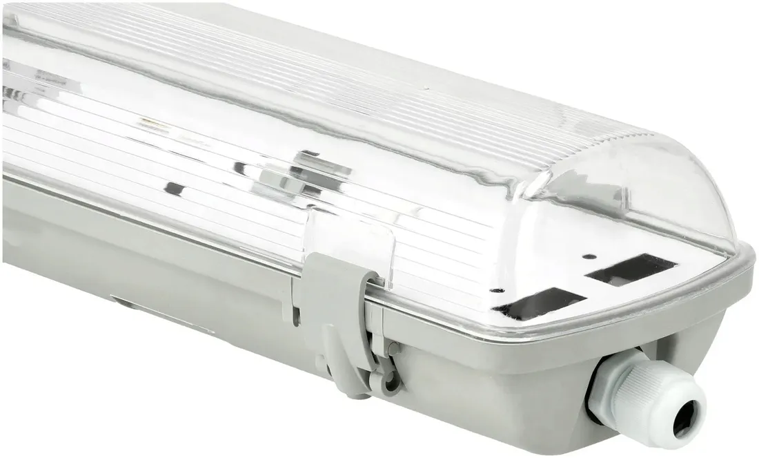 oprawa-hermetyczna-natynkowa-2x60cm-led-blacha-do-garazu-swietlowkowa-g13