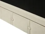 fotel-bezowy-chesterfield-lumarko-material-korpusu-drewno