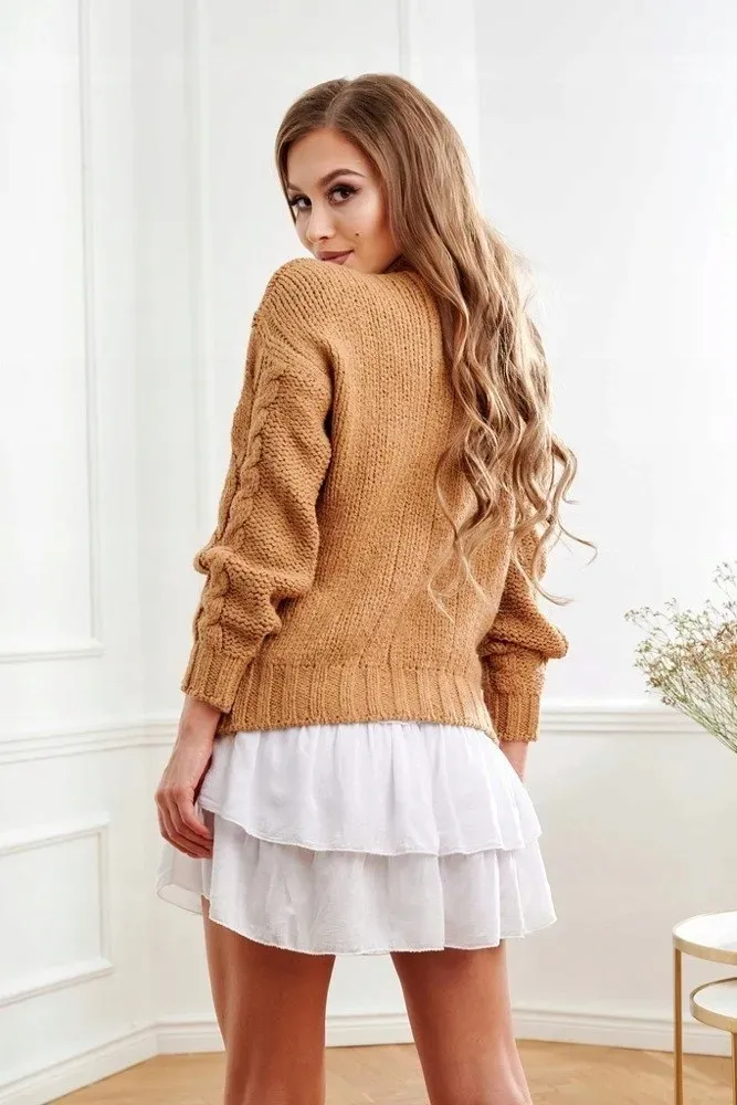 miekki-sweter-one-size-z-ozdobnym-splotem-stan-nowy