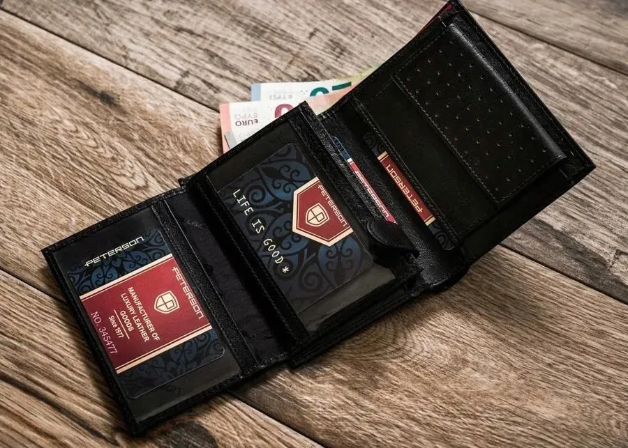 skorzany-meski-portfel-rfid-stan-nowy