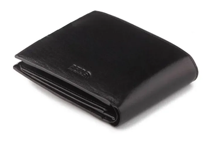 kompaktowy-portfel-z-ochrona-rfid-marka-peterson