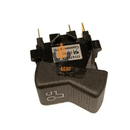 przelacznik-klawiszowy-napedu-6-wsuwki-p147m0649