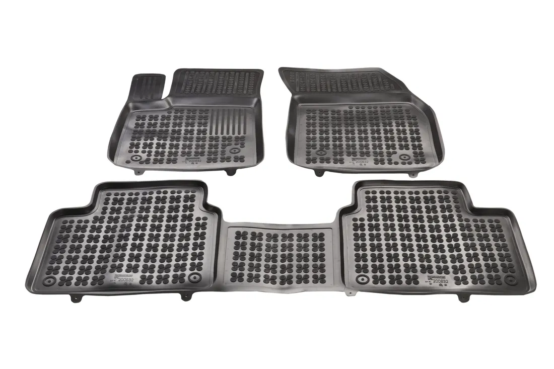 dywaniki-gumowe-ford-focus-iv-od-2021-stan-nowy