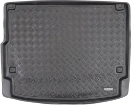 mata-bagaznika-pe-guma-porsche-cayenne-ii-system-bose-2010-2017