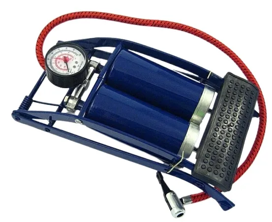 pompka-nozna-dwutlokowa-z-manometrem-carcommerce-stan-nowy