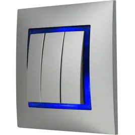 wlacznik-podswietlany-led-potrojny-z-ramka-18-n