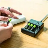 ladowarka-akumulatorkow-baterii-aaa-aa-usb-c-micro-stan-nowy