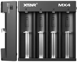 uniwersalna-ladowarka-xtar-ni-mh-12v-li-ion-15v-r6-r3-14500-18650-20700
