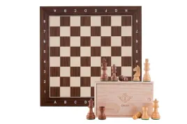 ekskluzywny-zestaw-szachowy-z-intarsjowana-plansza-z-klonu-i-kasji-50x50-cm