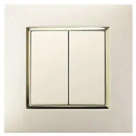 wlacznik-swiatla-podwojny-w-ramce-ecru-zloty
