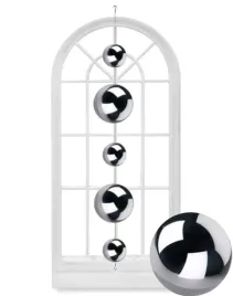girlanda-na-okno-srebrne-kule-ozdoba-do-firan-5-kul