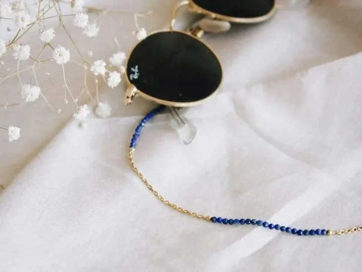 lancuszek-do-okularow-lapis-lazuli-kolor-zloty
